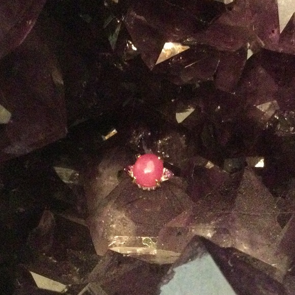 Genuine Ruby Cabochon Ring - Picture 9 of 9